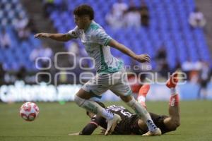 FÚTBOL . CLUB PUEBLA VS SANTOS
