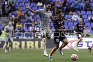 FÚTBOL . CLUB PUEBLA VS SANTOS