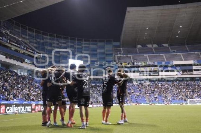 FÚTBOL . CLUB PUEBLA VS SANTOS