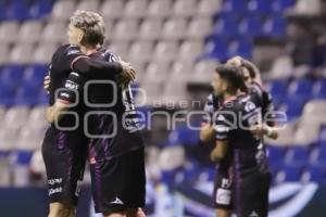FÚTBOL . CLUB PUEBLA VS SANTOS