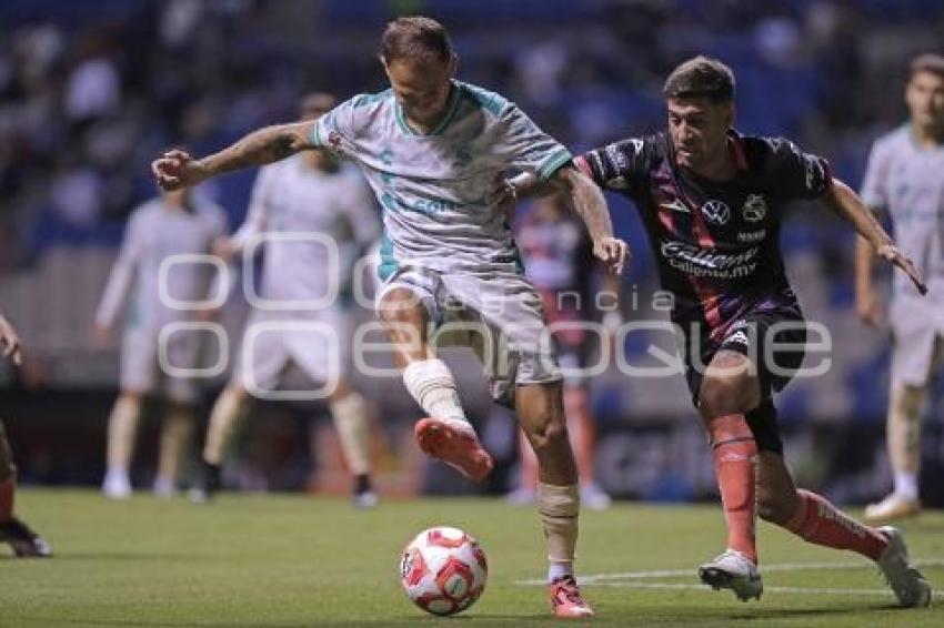 FÚTBOL . CLUB PUEBLA VS SANTOS