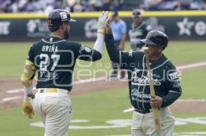BÉISBOL . PERICOS VS AGUILA 