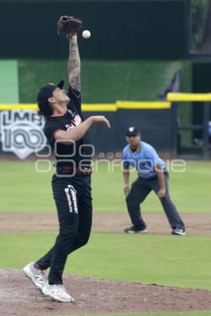 BÉISBOL . PERICOS VS AGUILA 