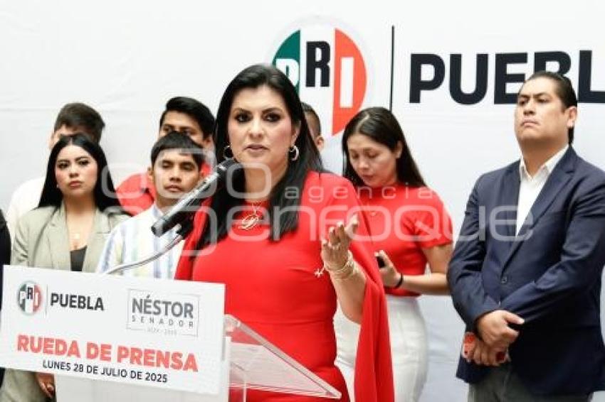 PRI . DELFINA POZOS