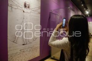 BIBLIOTECA PALAFOXIANA .  EXPOSICIONES