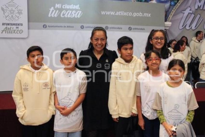 ATLIXCO . UNIFORMES DE NATACIÓN