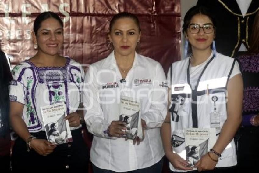 SAN ANDRÉS CHOLULA . ASAMBLEA DE MUJERES