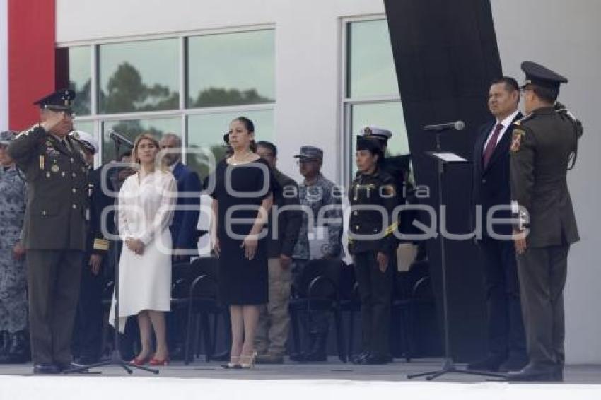 XXV ZONA MILITAR . NUEVO COMANDANTE