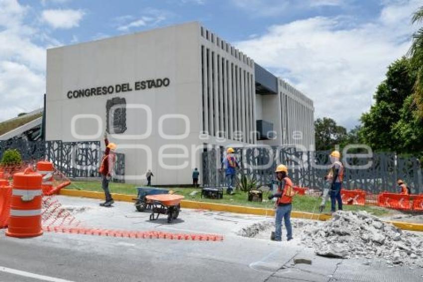 PASO PEATONAL . 2 NORTE