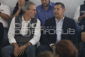 GOBIERNO ESTATAL . ENTREGA ALARMAS VECINALES