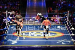 LUCHA LIBRE