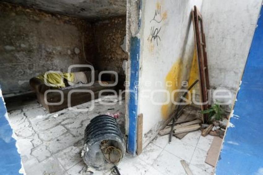 AYUNTAMIENTO . CASETAS DE VIGILANCIA