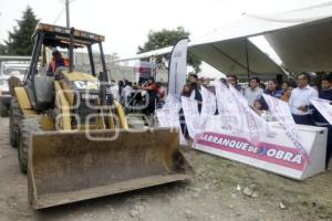 SAN ANDRÉS CHOLULA . INICIO DE PAVIMENTACIÓN 