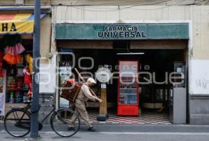 FARMACIA UNIVERSAL