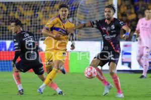 FÚTBOL . TIGRES VS CLUB PUEBLA