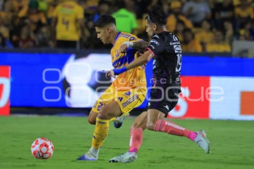 FÚTBOL . TIGRES VS CLUB PUEBLA