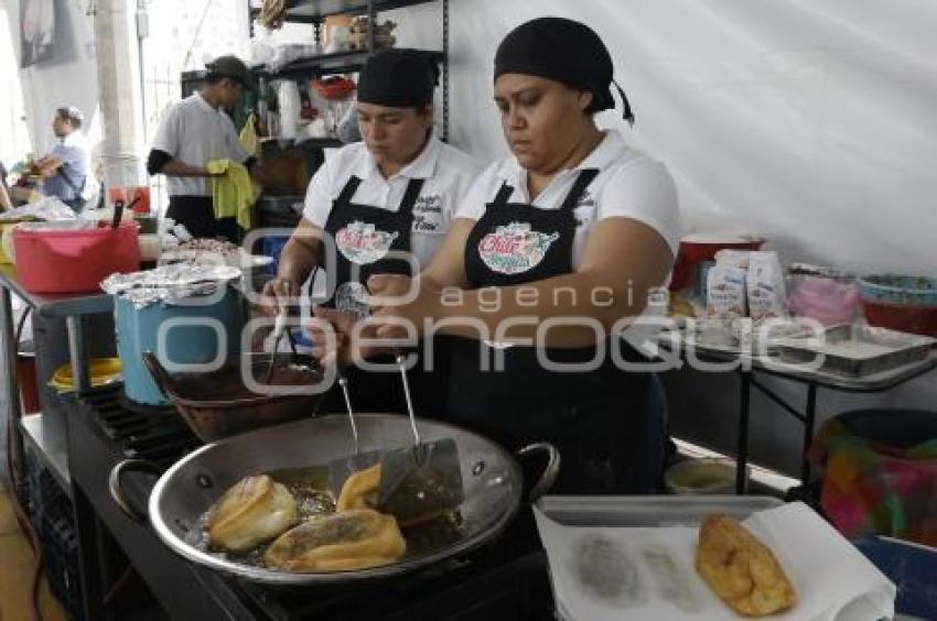 CALPAN . FERIA DEL CHILE EN NOGADA
