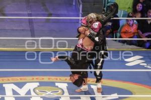 LUCHA LIBRE