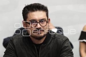 ROMÁN MEYER FALCÓN