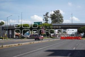 TLAXCALA . CONSTRUCCIÓN DE VIADUCTO