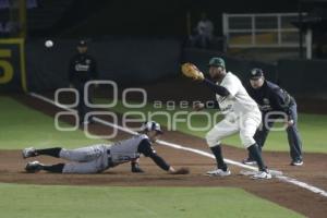BÉISBOL . PERICOS VS PIRATAS