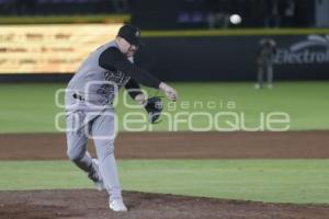 BÉISBOL . PERICOS VS PIRATAS
