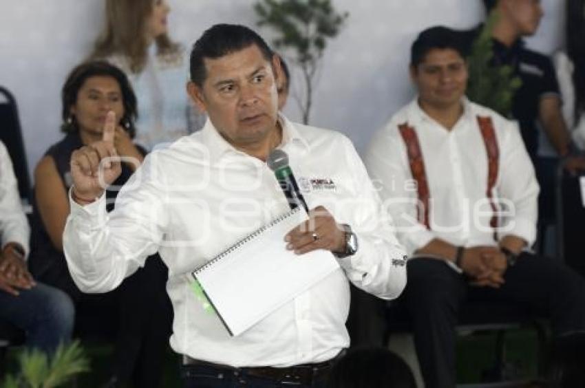 GOBIERNO DEL ESTADO . PROGRAMA OBRA COMUNITARIA
