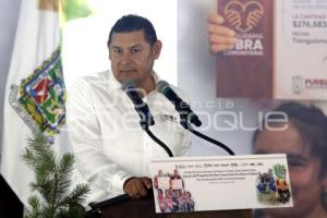 GOBIERNO DEL ESTADO . PROGRAMA OBRA COMUNITARIA