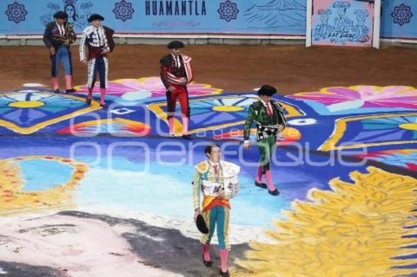 TLAXCALA . CORRIDA DE LAS LUCES
