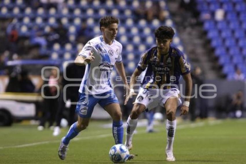 FÚTBOL . CLUB PUEBLA VS SAN LUIS