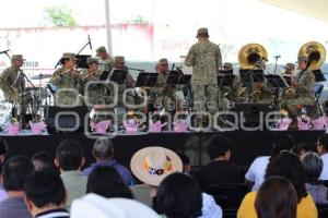 TOCHIMILCO . BANDA MILITAR