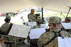 TOCHIMILCO . BANDA MILITAR