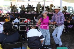 TOCHIMILCO . BANDA MILITAR