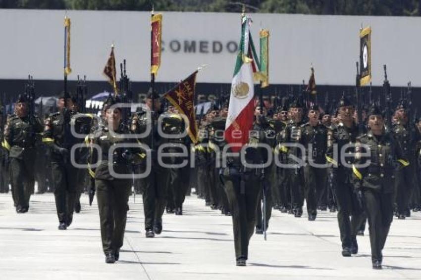 EJÉRCITO . GRADUACIÓN DE SARGENTOS