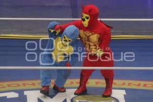 LUCHA LIBRE