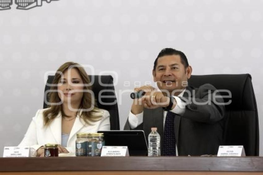 GOBIERNO ESTATAL . MAÑANERA