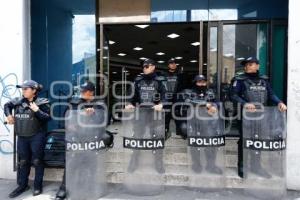 OPERATIVO . TIENDAS CHINAS