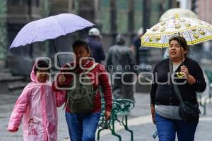 CLIMA . LLUVIA