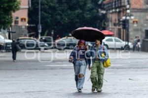 CLIMA . LLUVIA