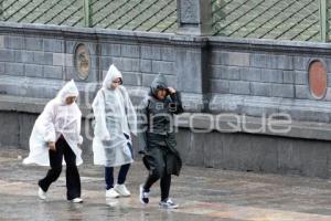 CLIMA . LLUVIA