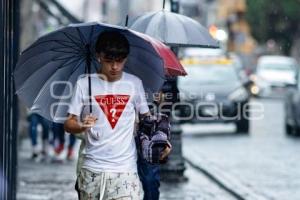 CLIMA . LLUVIA