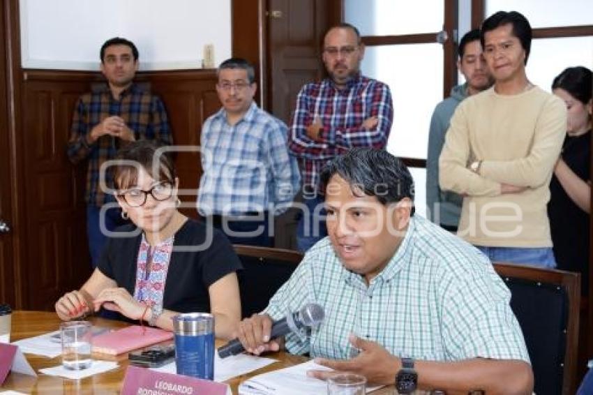 REGIDORES . COMISIÓN GOBERNACIÓN