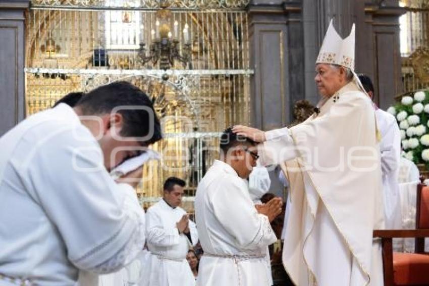ORDENACIÓN DIACONAL