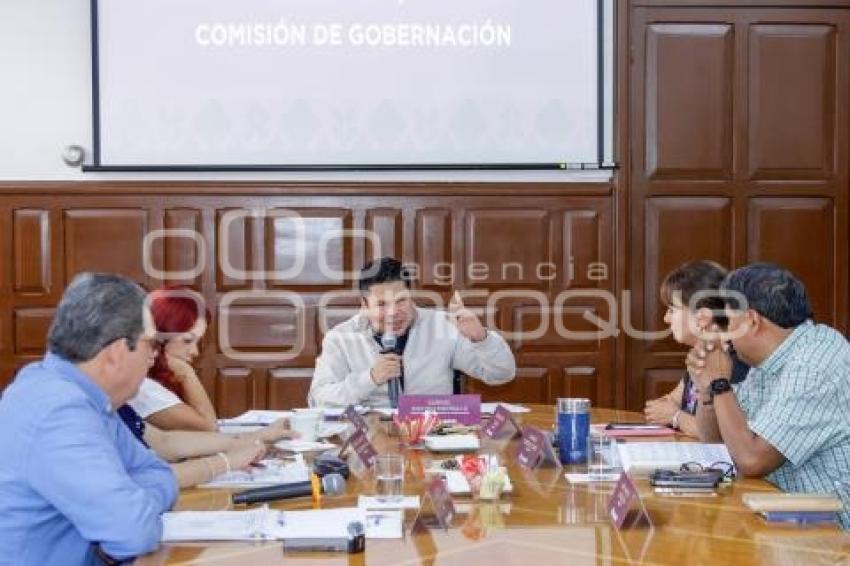 REGIDORES . COMISIÓN GOBERNACIÓN