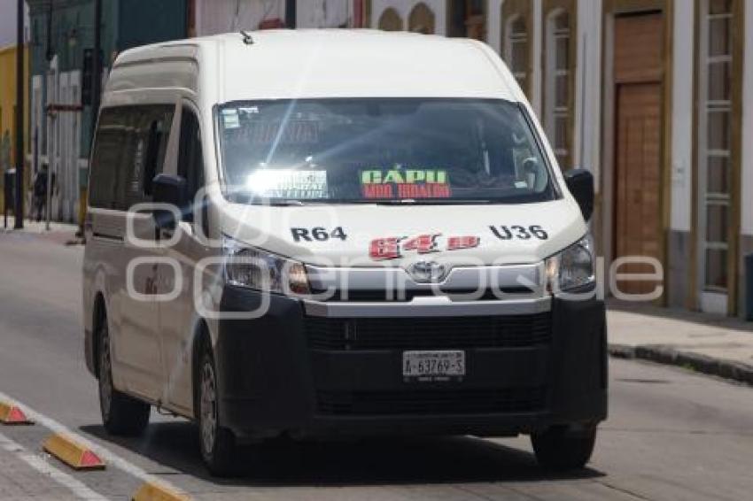 TRANSPORTE PÚBLICO . NUEVAS PLACAS