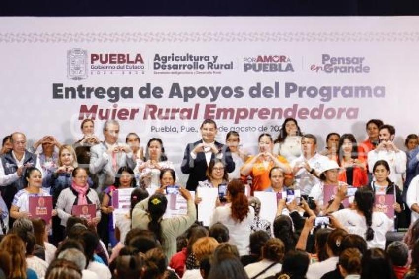 GOBIERNO ESTATAL . MUJER EMPRENDEDORA