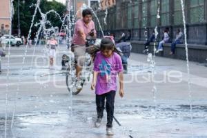 ZÓCALO . FUENTES DANZANTES