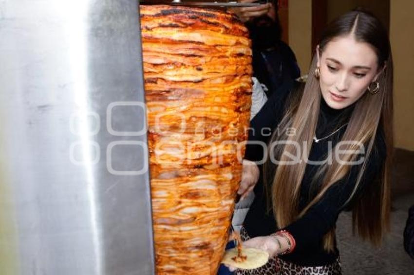 TURISMO . FERIA DEL TACO