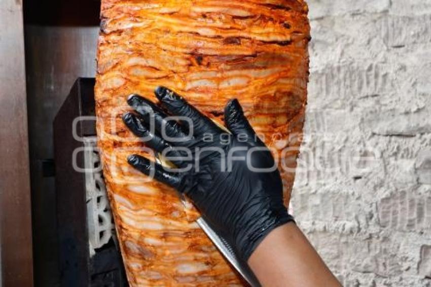 TURISMO . FERIA DEL TACO