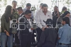 GOBIERNO ESTATAL . APOYO CAMPO